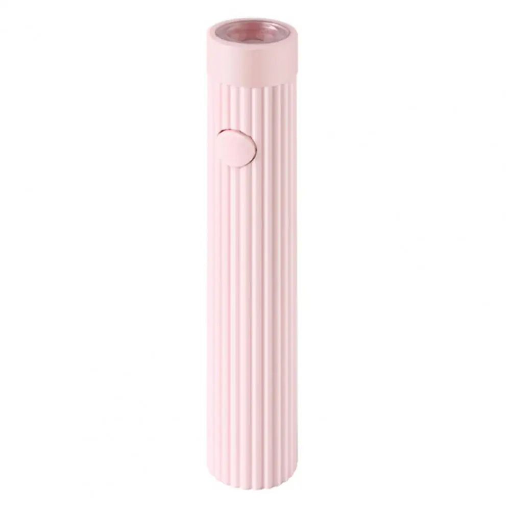 Compact nail curing light suitable for travel and daily use