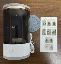 Automatic makeup brush cleaner device