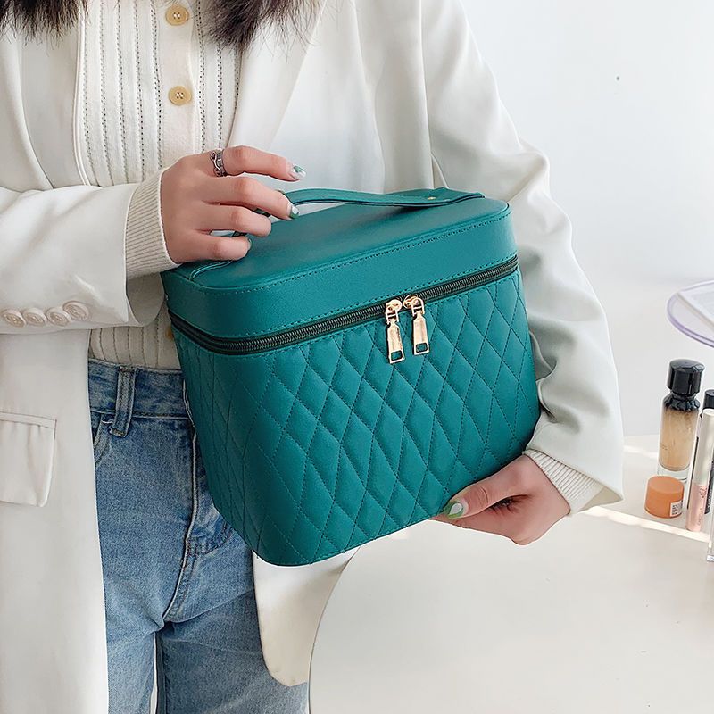 a6424de09f3a2275350d4d0225932c83