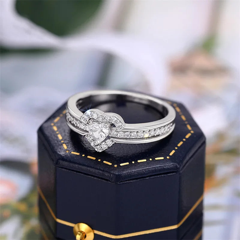 925 Sterling Silver Romantic Wedding Band Ring Female Love Jewelry Brilliant Heart Zirconia Finger Accessories Engagement Ring